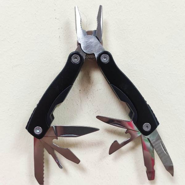 Мультитул 9 предметов 11см АА-3Н